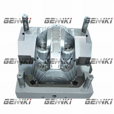Professional mold maker for Auto Lamp in Nak80 or 2344 steel for Auotomotive industry